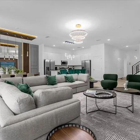 10 Bedrooms- 9 Bathrooms- Paradiso Grande 6216Ss